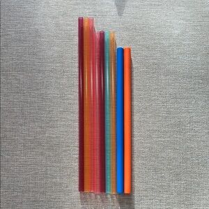 🍀 4/$15! Colorful Reusable Straws Set of Nine